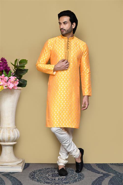 https://media.vinhemfashion.com/Images/RajsahiVol6AVLS556A1O5UI9WCQ/image/designer